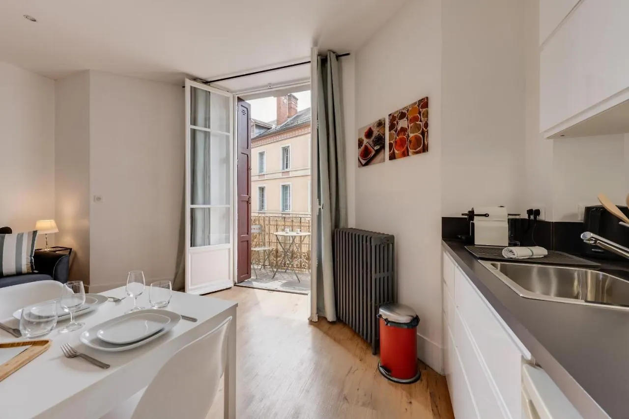 Le Mont Blanc - Charming T1 Ideal For 2 People With Balcony Annecy 0*,  France
