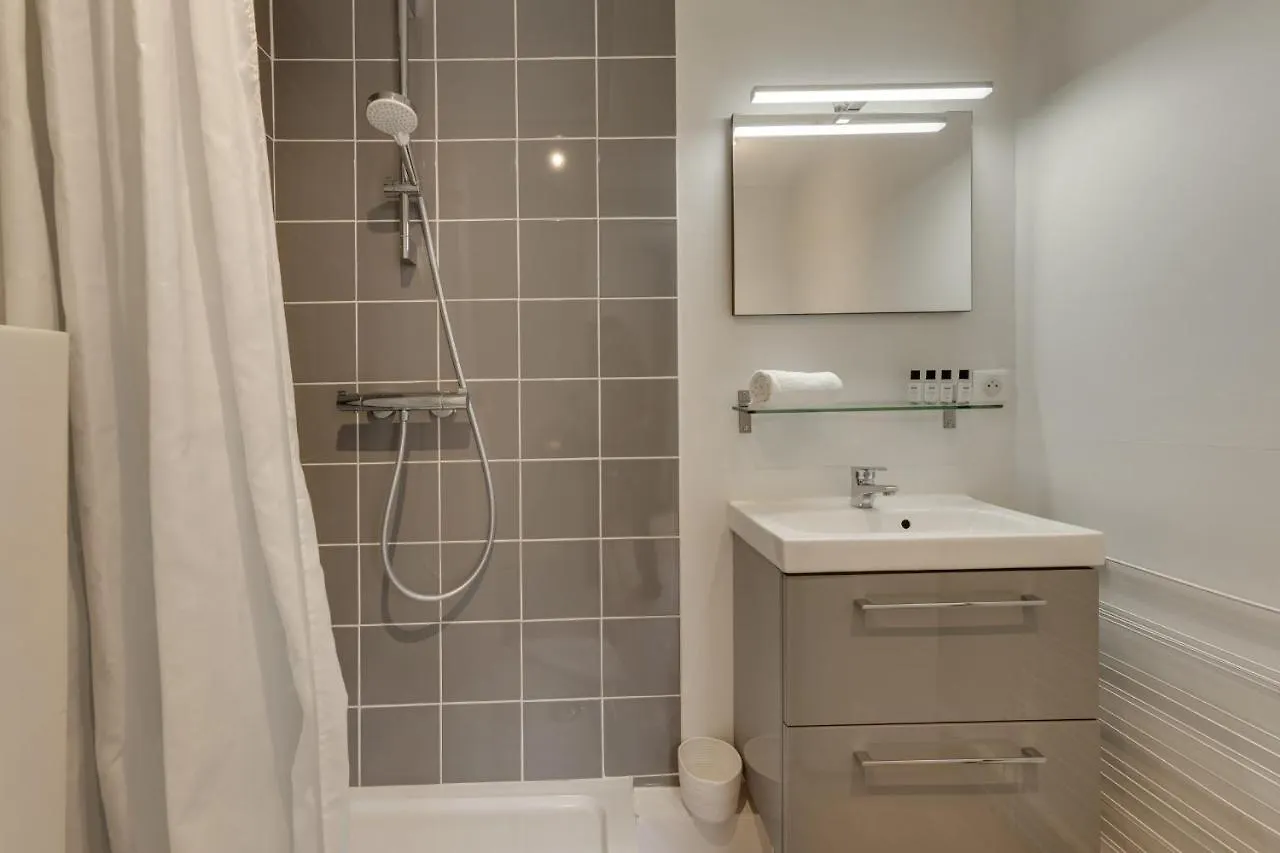 Le Mont Blanc - Charming T1 Ideal For 2 People With Balcony Annecy
